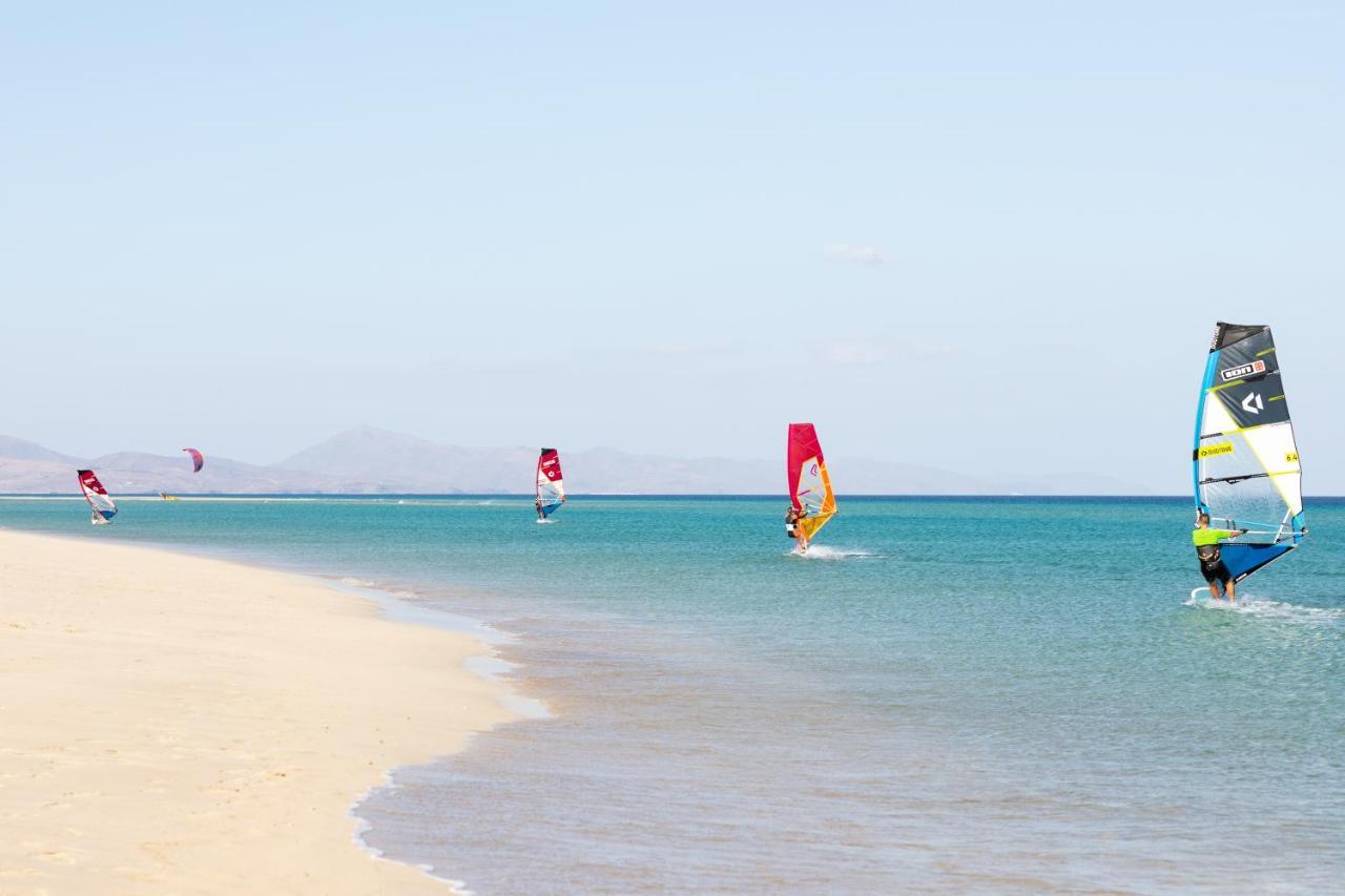 Home2Book Hola Rolls Corralejo Center Esterno foto